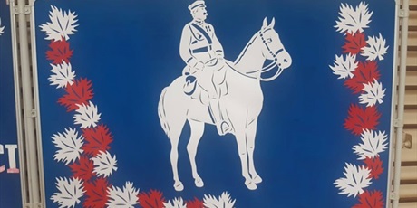 Powiększ grafikę: Dekoracje sali