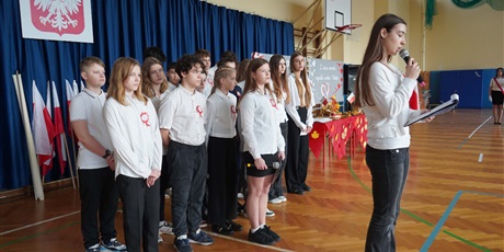 Powiększ grafikę: apel-z-okazji-rocznicy-odzyskania-przez-polske-niepodleglosci-653249.jpg