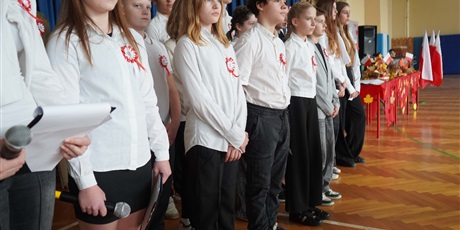 Powiększ grafikę: apel-z-okazji-rocznicy-odzyskania-przez-polske-niepodleglosci-653265.jpg