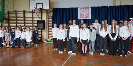 Powiększ grafikę: apel-z-okazji-rocznicy-odzyskania-przez-polske-niepodleglosci-653314.jpg