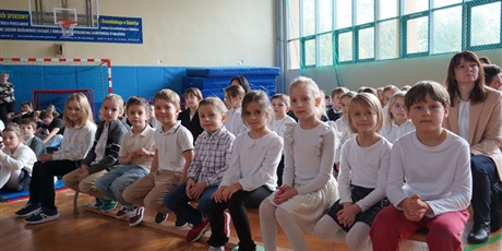 Powiększ grafikę: apel-z-okazji-rocznicy-odzyskania-przez-polske-niepodleglosci-653317.jpg