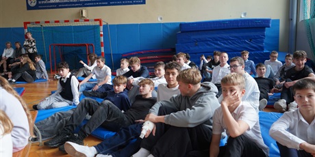 Powiększ grafikę: apel-z-okazji-rocznicy-odzyskania-przez-polske-niepodleglosci-653319.jpg