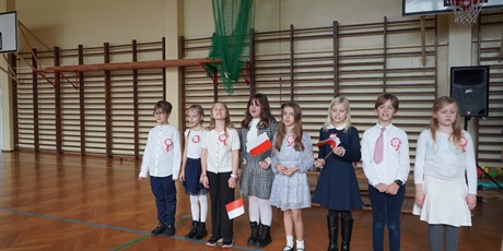 Powiększ grafikę: apel-z-okazji-rocznicy-odzyskania-przez-polske-niepodleglosci-653335.jpg