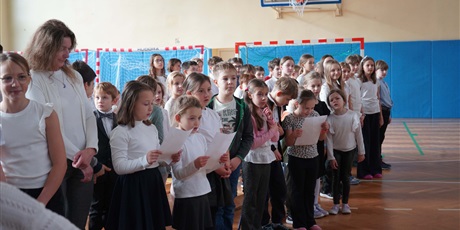 Powiększ grafikę: apel-z-okazji-rocznicy-odzyskania-przez-polske-niepodleglosci-653337.jpg