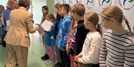 Powiększ grafikę: Apel posumowujący