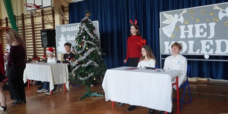 Powiększ grafikę: apele-swiateczne-667348.jpg