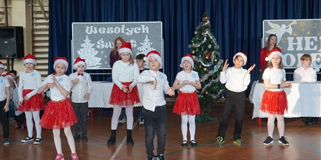 Powiększ grafikę: apele-swiateczne-667368.jpg