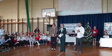 Powiększ grafikę: apele-swiateczne-667369.jpg