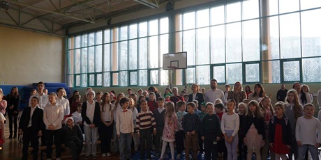 Powiększ grafikę: apele-swiateczne-667382.jpg