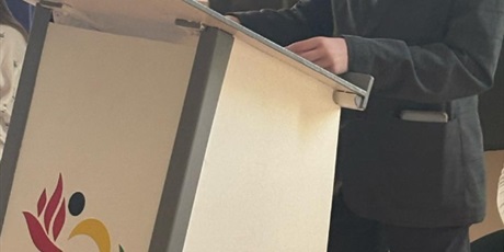 Powiększ grafikę: Debata oksfordzka „Czy działania młodzieży mogą mieć wpływ na ochronę środowiska?" 
