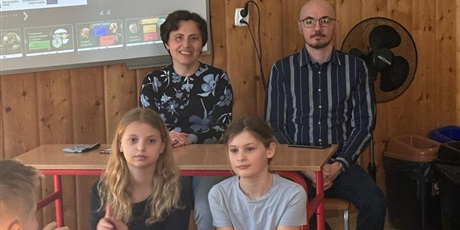 Powiększ grafikę: Debata oksfordzka „Czy działania młodzieży mogą mieć wpływ na ochronę środowiska?" 