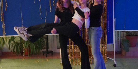 Powiększ grafikę: dyskoteka-669860.jpg