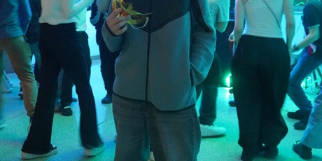 Powiększ grafikę: dyskoteka-669882.jpg