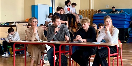 Powiększ grafikę: Dzień Edukacji Narodowej