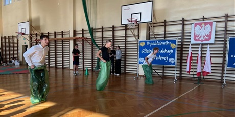 Powiększ grafikę: Dzień Edukacji Narodowej