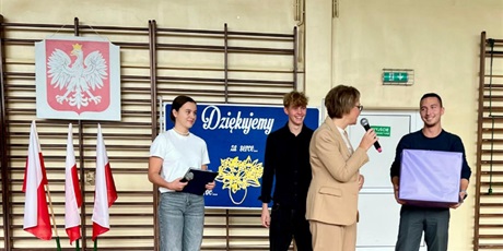Powiększ grafikę: Dzień Edukacji Narodowej
