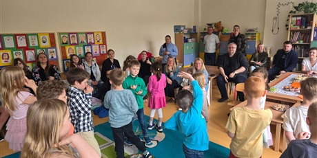 Powiększ grafikę: Dzień Mamy i Taty  w oddziale przedszkolnym