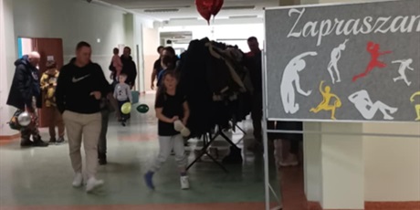 Powiększ grafikę: dzien-otwarty-pasja-talent-i-sportowa-energia-676408.jpg