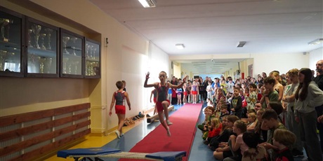 Powiększ grafikę: dzien-otwarty-szkoly-ssp-75-590519.jpg