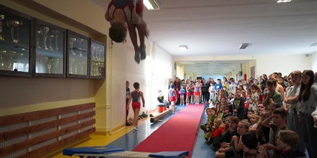 Powiększ grafikę: dzien-otwarty-szkoly-ssp-75-590523.jpg