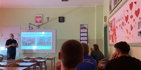 Powiększ grafikę: Gdański Tydzień Demokracji