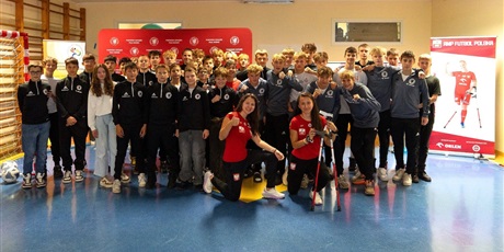 Powiększ grafikę: Spotkanie z reprezentantkami Polski w Amp futbolu