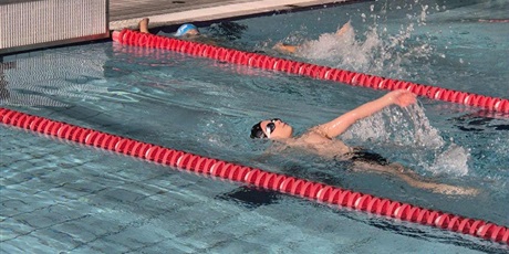 Powiększ grafikę: Jesienny sprawdzian pływacki dla uczniów klasy 1 a