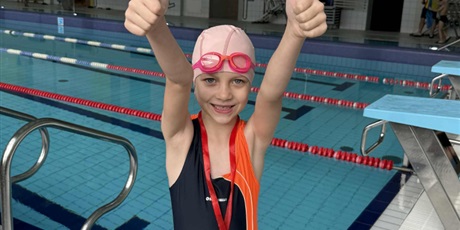 Powiększ grafikę: Jesienny sprawdzian pływacki dla uczniów klasy 1 a