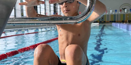 Powiększ grafikę: Jesienny sprawdzian pływacki dla uczniów klasy 1 a