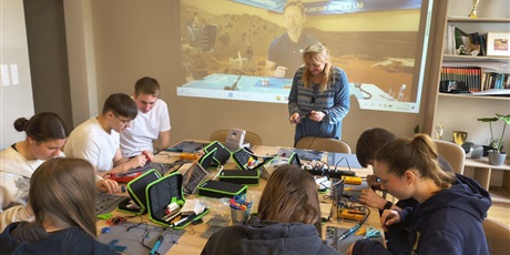Powiększ grafikę: Ogólnopolski Program Edukacyjny dla Misji IGNIS „Klucz do Kosmosu”