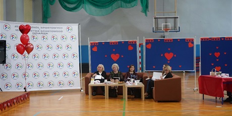 Powiększ grafikę: konkursu-milosc-w-poezji-i-muzyce-roznych-narodow-673768.jpg