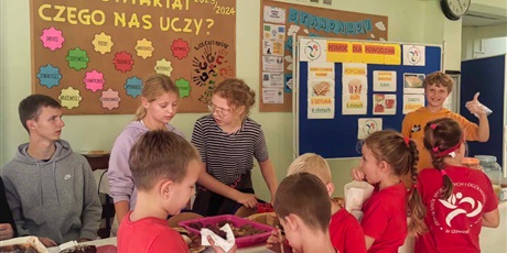 Powiększ grafikę: Kiermasz na rzecz powodzian