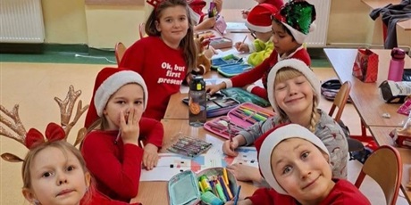 Powiększ grafikę: Mikołajki u najmłodszych!