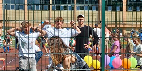 Powiększ grafikę: miniolimpiada-dzieci-dzieciom-447272.jpg