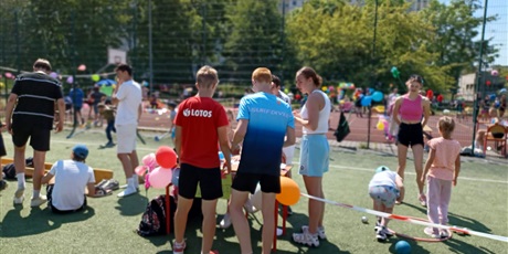 Powiększ grafikę: miniolimpiada-dzieci-dzieciom-447288.jpg
