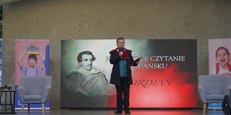 Powiększ grafikę: Narodowe Czytanie „Kordiana” w Parku Oruńskim 