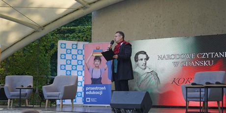 Powiększ grafikę: Narodowe Czytanie „Kordiana” w Parku Oruńskim 