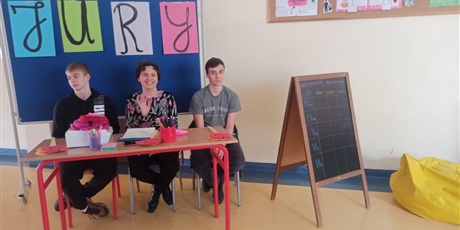 Powiększ grafikę: Pierwszy Dzień Wiosny w SSP nr 75 w Gdańsku