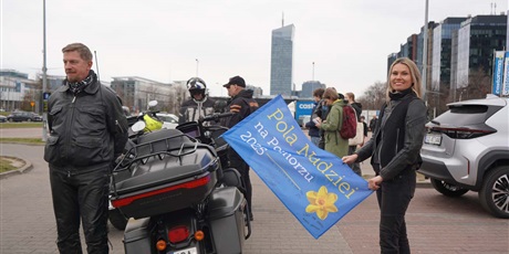 Powiększ grafikę: pola-nadziei-2025-pomagamy-juz-10-lat-603024.jpg