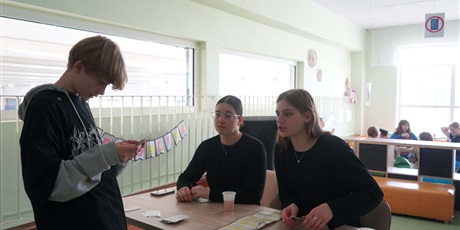 Powiększ grafikę: prima-aprilis-nie-tym-razem-u-nas-same-powazne-granie-685553.jpg