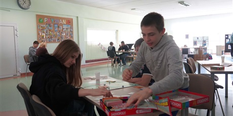 Powiększ grafikę: prima-aprilis-nie-tym-razem-u-nas-same-powazne-granie-685559.jpg