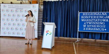 Powiększ grafikę: Regionalna konferencja warsztatowa „eTwinning w synergii z Erasmus+ dla kreatywnych dyrektorów i nauczycieli” 