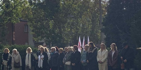 Powiększ grafikę: Spotkanie przy Płycie Pomordowanych Nauczycieli w Gdańsku 