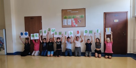 Powiększ grafikę: szczesliwa-13-zaczynamy-glosowanie-637766.jpg