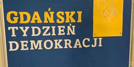 Powiększ grafikę: Plakat Gdański Tydzień Demokracji.