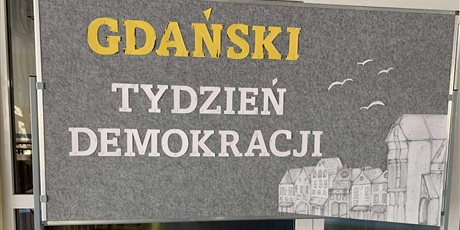 Powiększ grafikę: Tydzień Demokracji w ZSSiMS 
