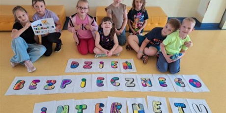 Powiększ grafikę: Tydzień dla bezpieczeństwa - dzień 3 - bezpieczny Internet