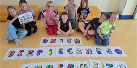 Powiększ grafikę: Tydzień dla bezpieczeństwa - dzień 3 - bezpieczny Internet