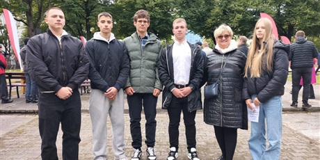 Powiększ grafikę: W hołdzie 38 obrońców Poczty Polskiej w Gdańsku 