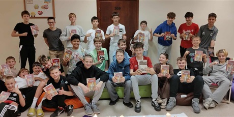 Powiększ grafikę: Wieczorne czytanie Dziadów Adama Mickiewicza